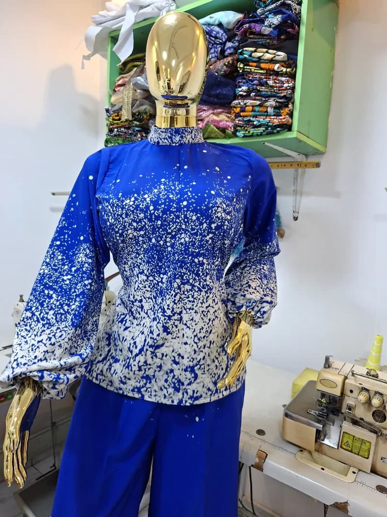Blue ombré print tunic and trousers