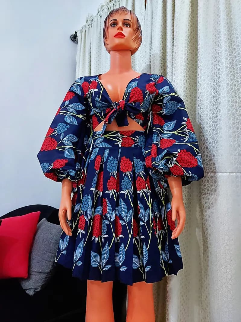 Navy rose-print puff-sleeve skirt set